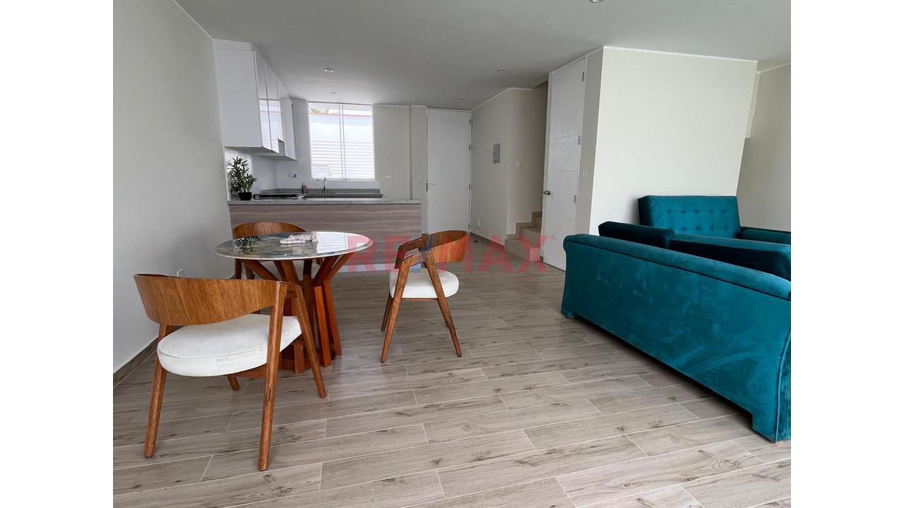 Venta De Casa En Urb. La Alameda Sur - Chilca - 4
