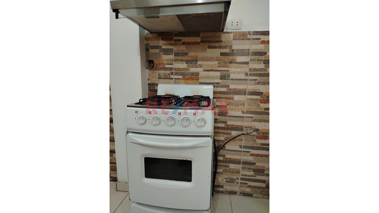 Venta De Casa Comercial En Vmt - 2