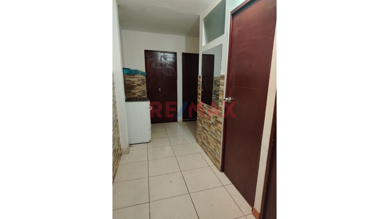 Venta De Casa Comercial En Vmt - 13