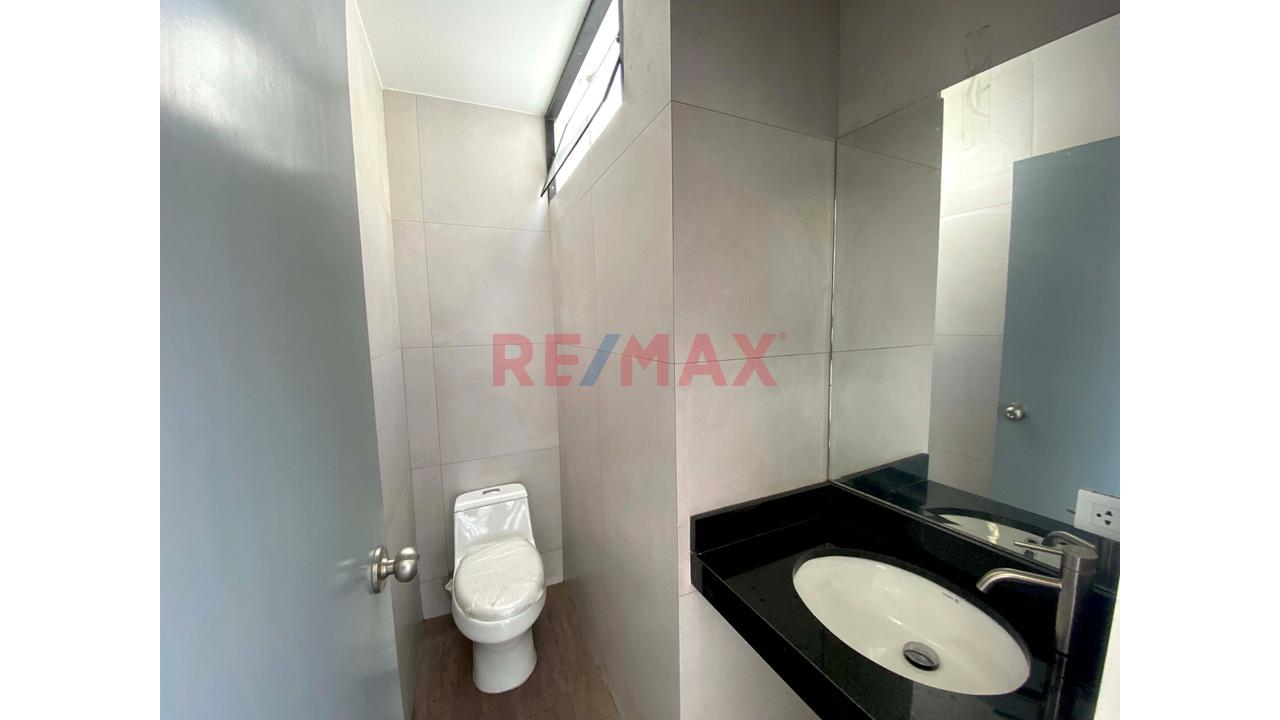 Vendo Hermosa Casa C/ Piscina, Urb. Las Terrazas De Caraponguillo Etp.3, Chosica - 4