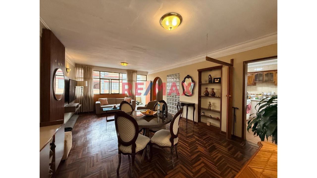 Vta Duplex 5D 3B San Roque Surco 240M2 - $220,000