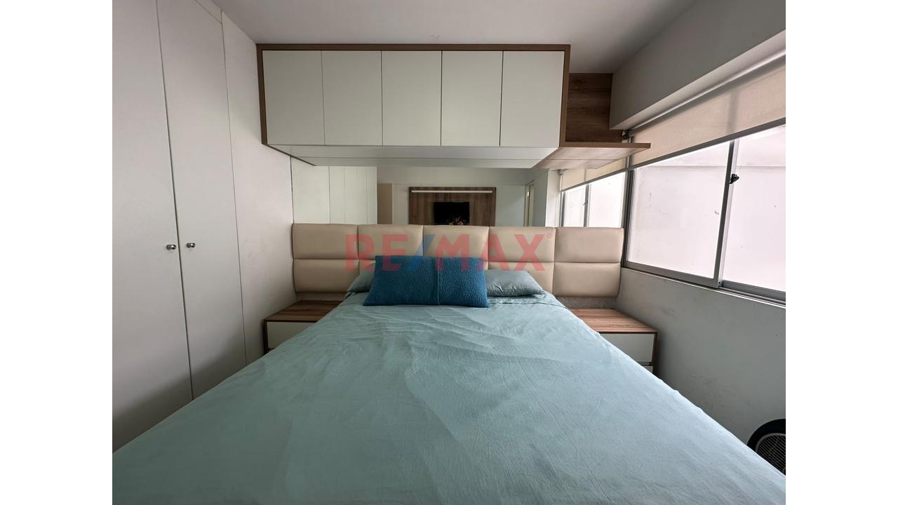 Alquilo Acogedor Departamento Amoblado En Av. Sergio Bernales — foto 13