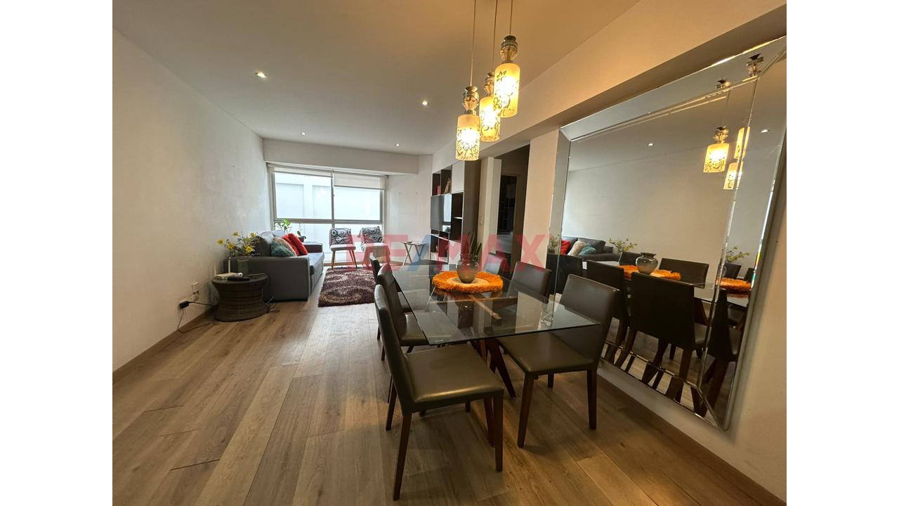 Alquilo Acogedor Departamento Amoblado En Av. Sergio Bernales