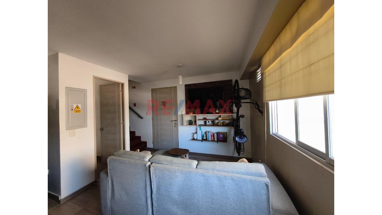 Alquiler De Departamento Duplex Amoblado En Lince 48 Mts - 5
