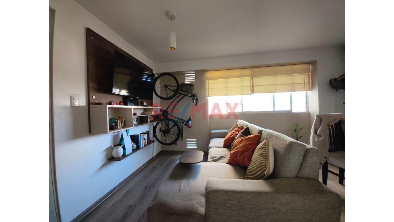 Alquiler De Departamento Duplex Amoblado En Lince 48 Mts - 6
