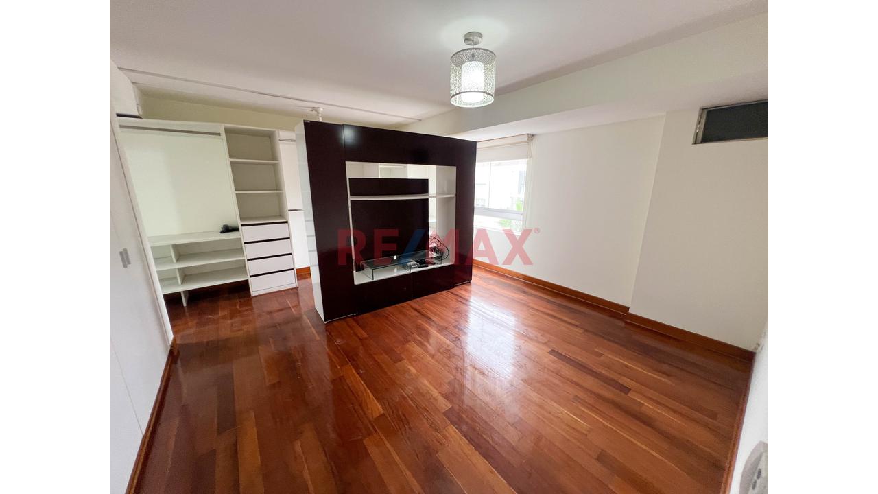 Venta De Duplex En Urb Monterrico Chico Sur En Surco — foto 13