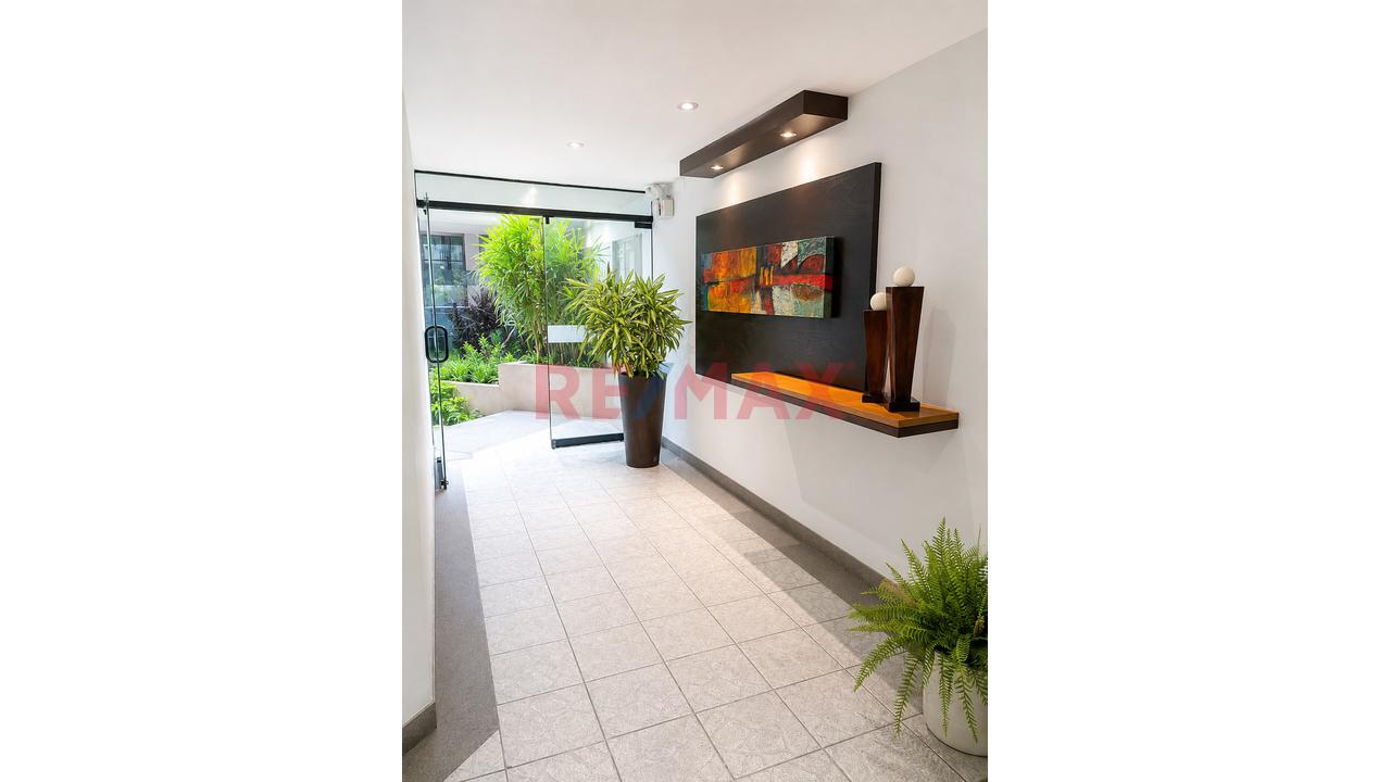 Venta Departamento Premium 236 M² | 3 Dorm + Suite | 2 Cocheras | Condominio En Los Granados, Surco — foto 2