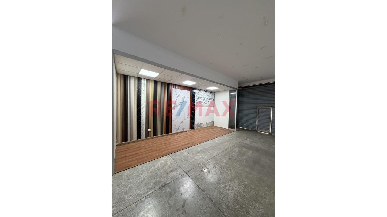 Se Alquila Amplio Local Comercial - 4