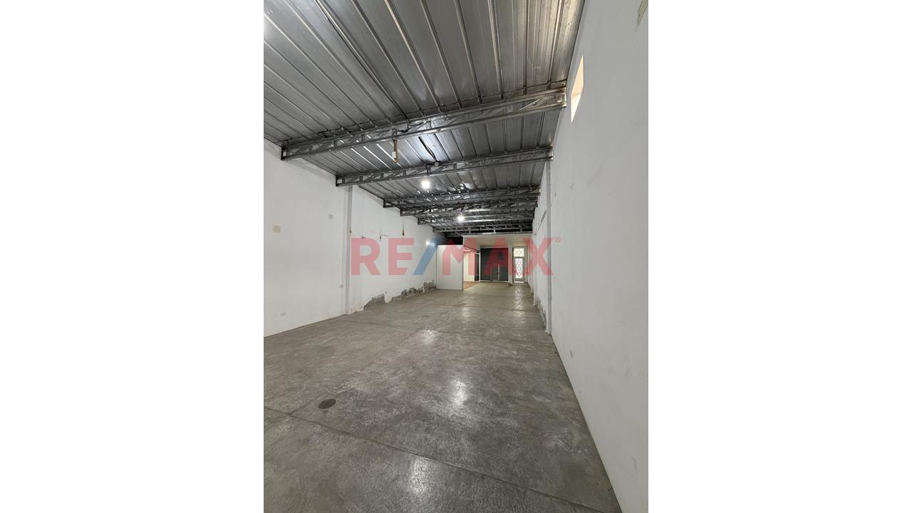 Se Alquila Amplio Local Comercial - 6