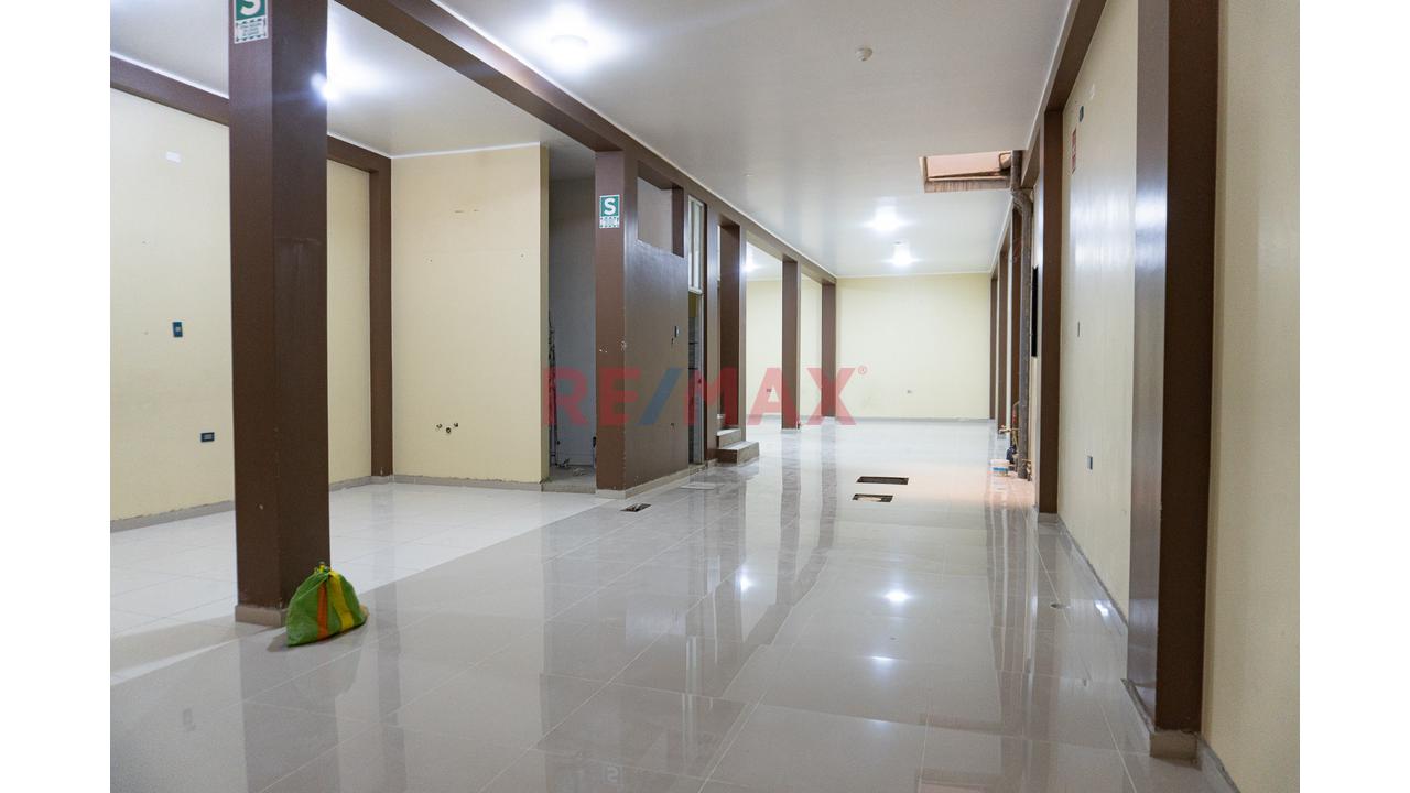 🏡 Venta Casa Comercial 2 Pisos + Azotea - 7