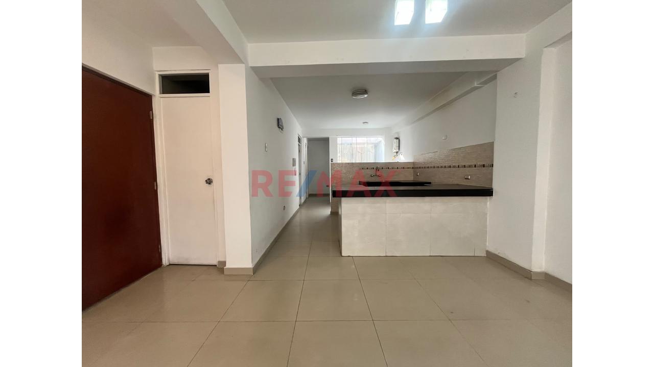 ¡Amplio Departamento En Venta En Ate Vitarte! — foto 13