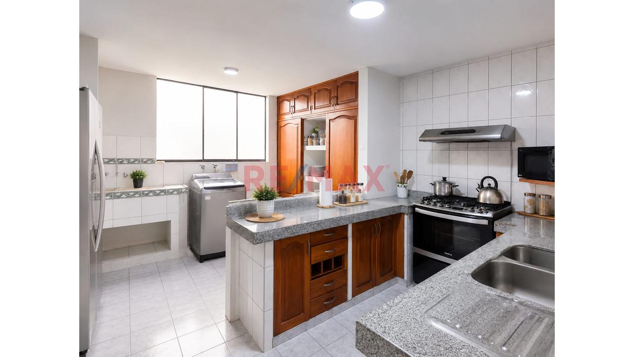 Triplex En Venta - San Borja - 257.57M2 — foto 3