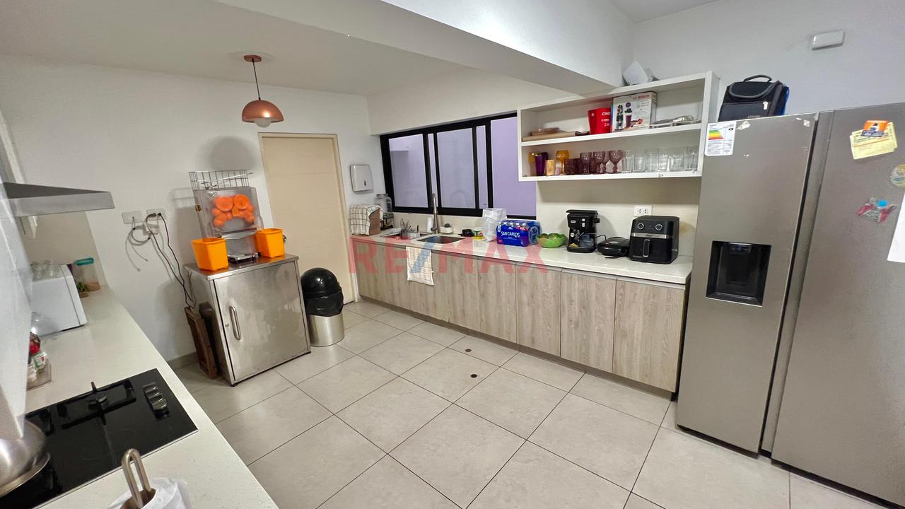 ✨ Exclusivo Departamento Con Piscina Privada En La Aurora – Miraflores — foto 12