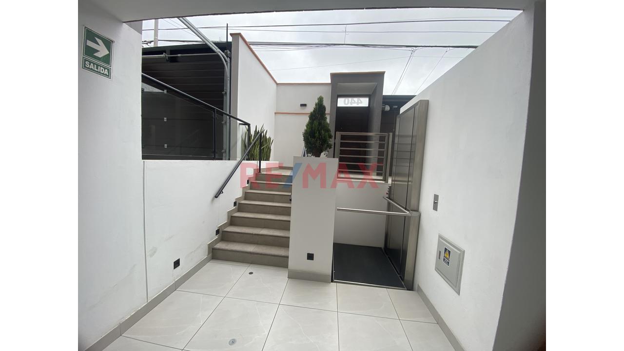 Departamento De Estreno, Cerca Del Pentagonito — foto 13