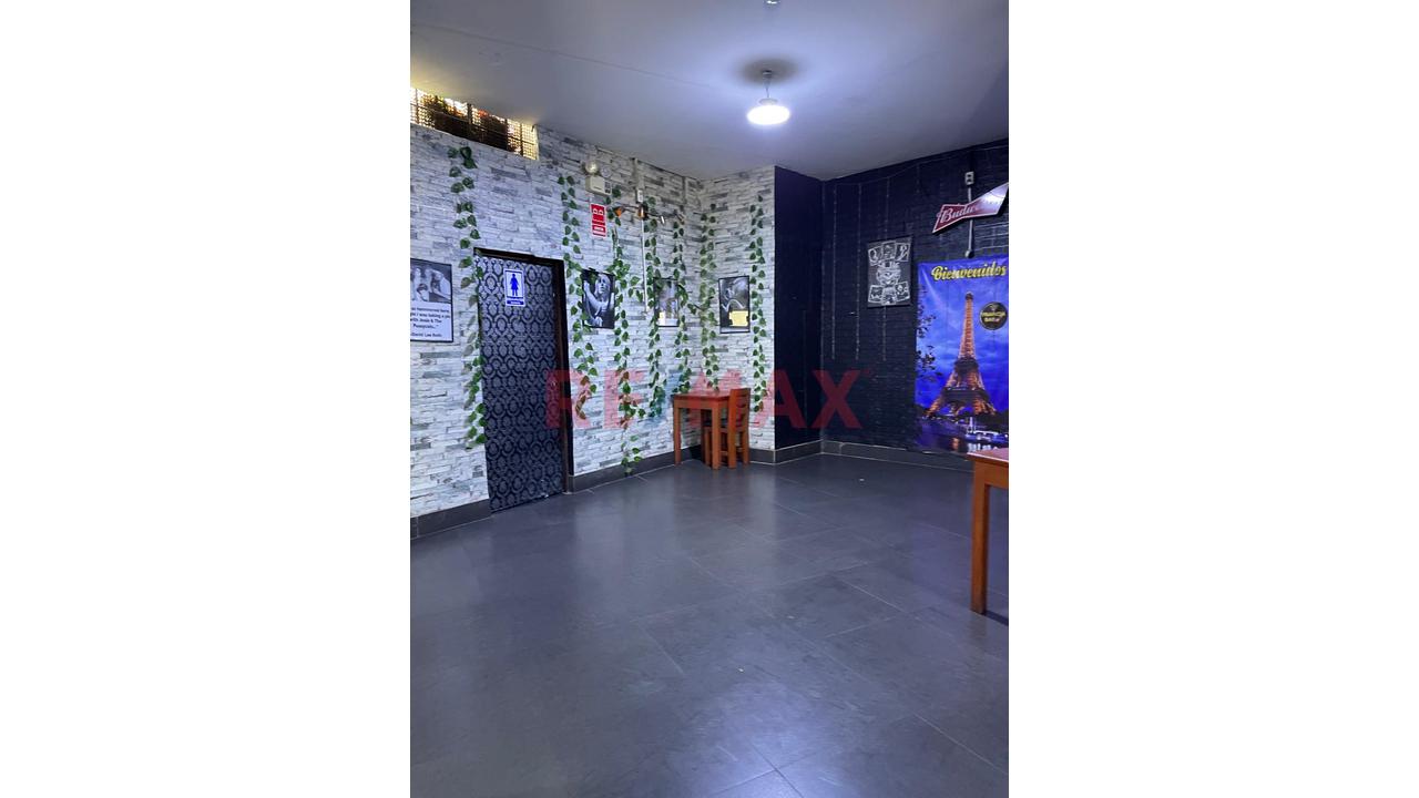 Se Vende Amplio Local Comercial - 7
