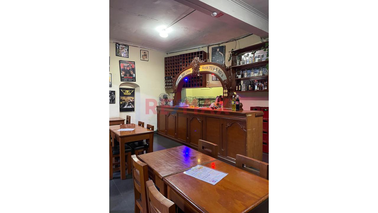 Se Vende Amplio Local Comercial - 8