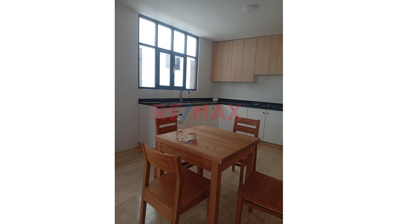 Hermoso Departamento En Venta Ubicado Entre 2 Avenidas Importantescomo La Avenida Carlos Izaguirre Y La Avenida Santa Rosa — foto 5