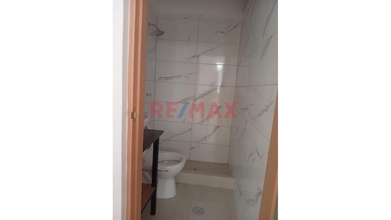 Hermoso Departamento En Venta Ubicado Entre 2 Avenidas Importantescomo La Avenida Carlos Izaguirre Y La Avenida Santa Rosa — foto 2