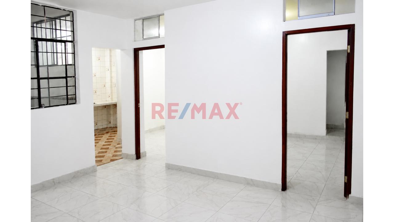 Venta De Departamento En San Martín De Porres, Avenida Perú Con 12 De Octubre — foto 8