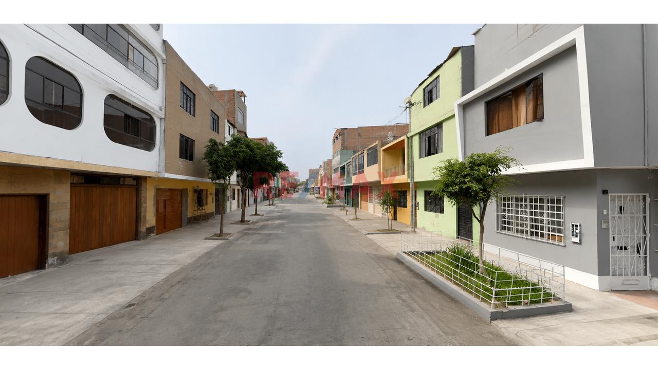 Venta De Departamento En San Martín De Porres, Avenida Perú Con 12 De Octubre