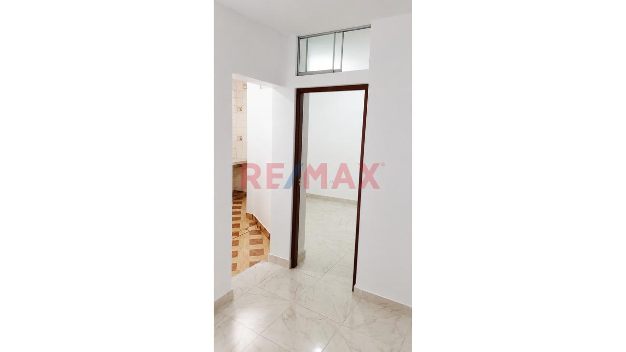 Venta De Departamento En San Martín De Porres, Avenida Perú Con 12 De Octubre — foto 4