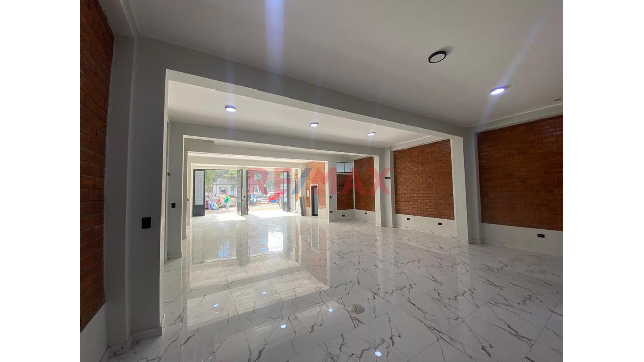 Alquiler De Amplio Local Comercial🏡 En Carabayllo - 6