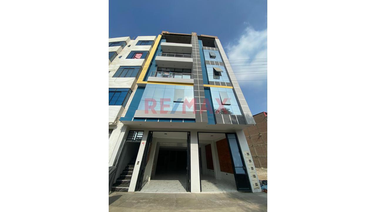 Alquiler De Amplio Local Comercial🏡 En Carabayllo - 1
