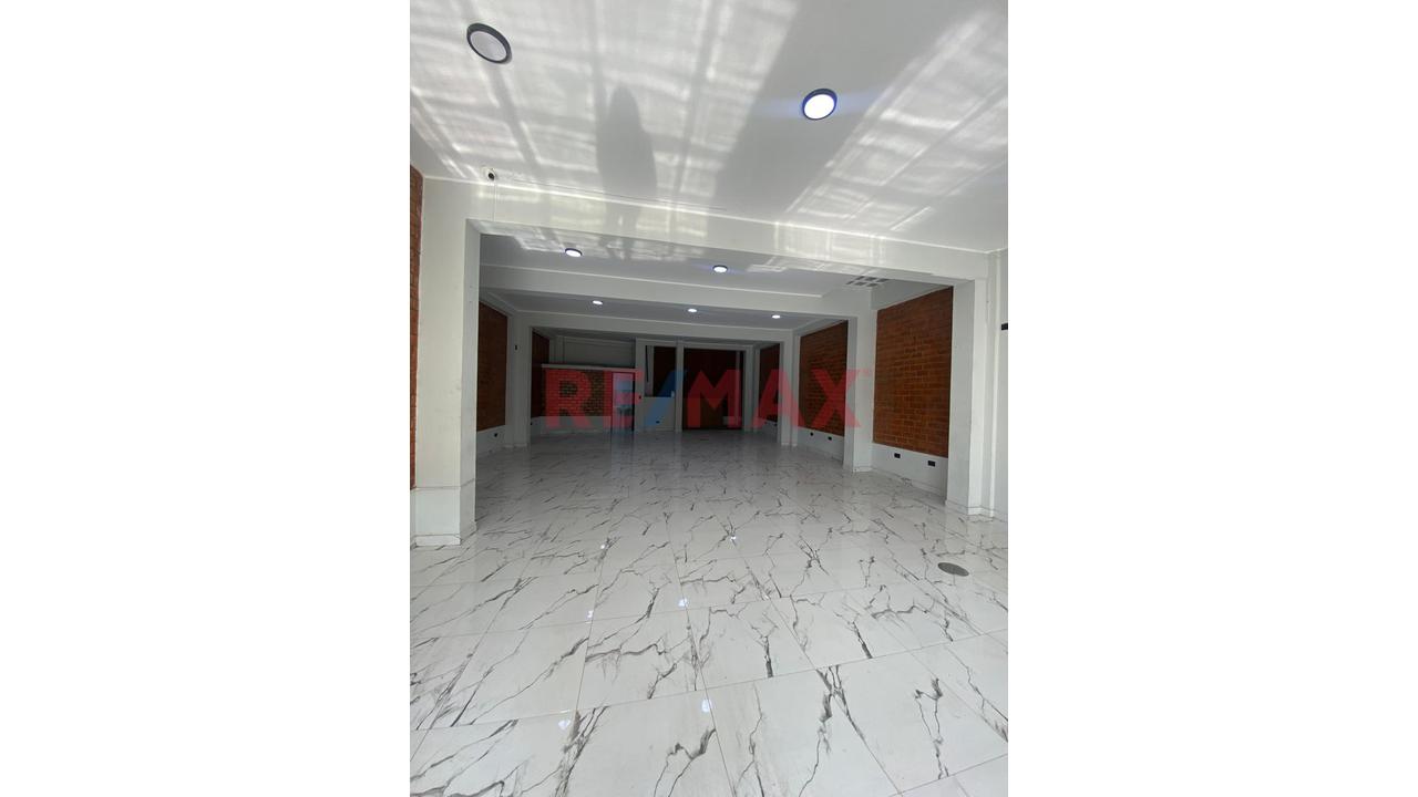 Alquiler De Amplio Local Comercial🏡 En Carabayllo - 5