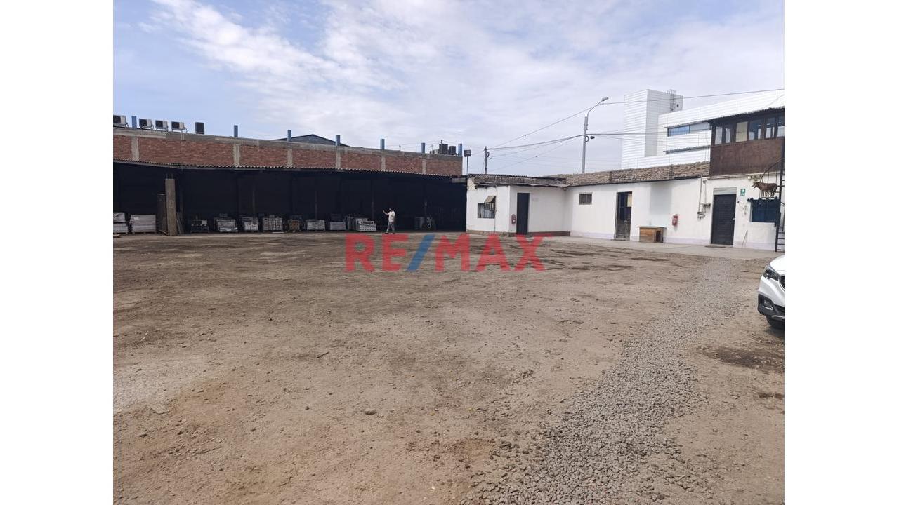 En Venta | Local Industrial – Zre | Callao - 7
