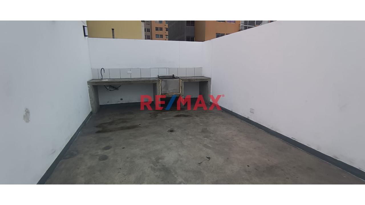 Departamento Con Vista Externa Condominio Altaluz Callao - 13
