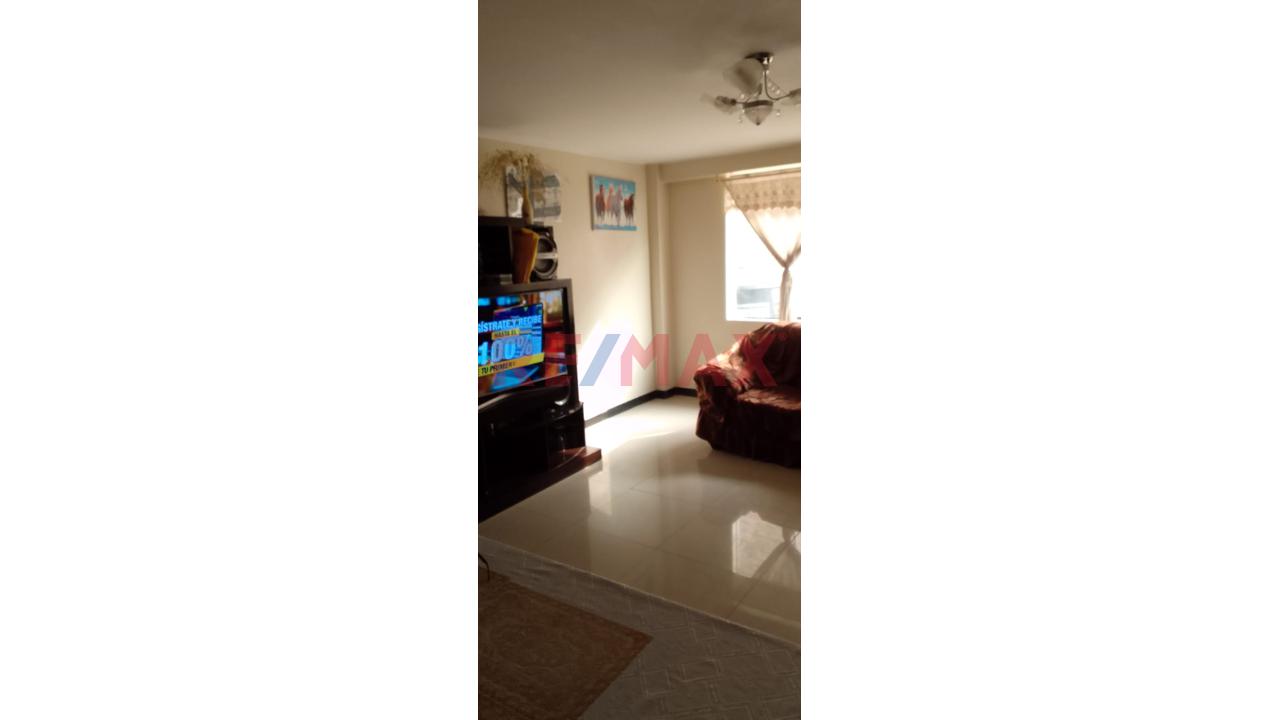 🏡 Casa De 2 Pisos En Venta | Amplios Espacios Y Excelente Ubicación En San Juan De Lurigancho — foto 5