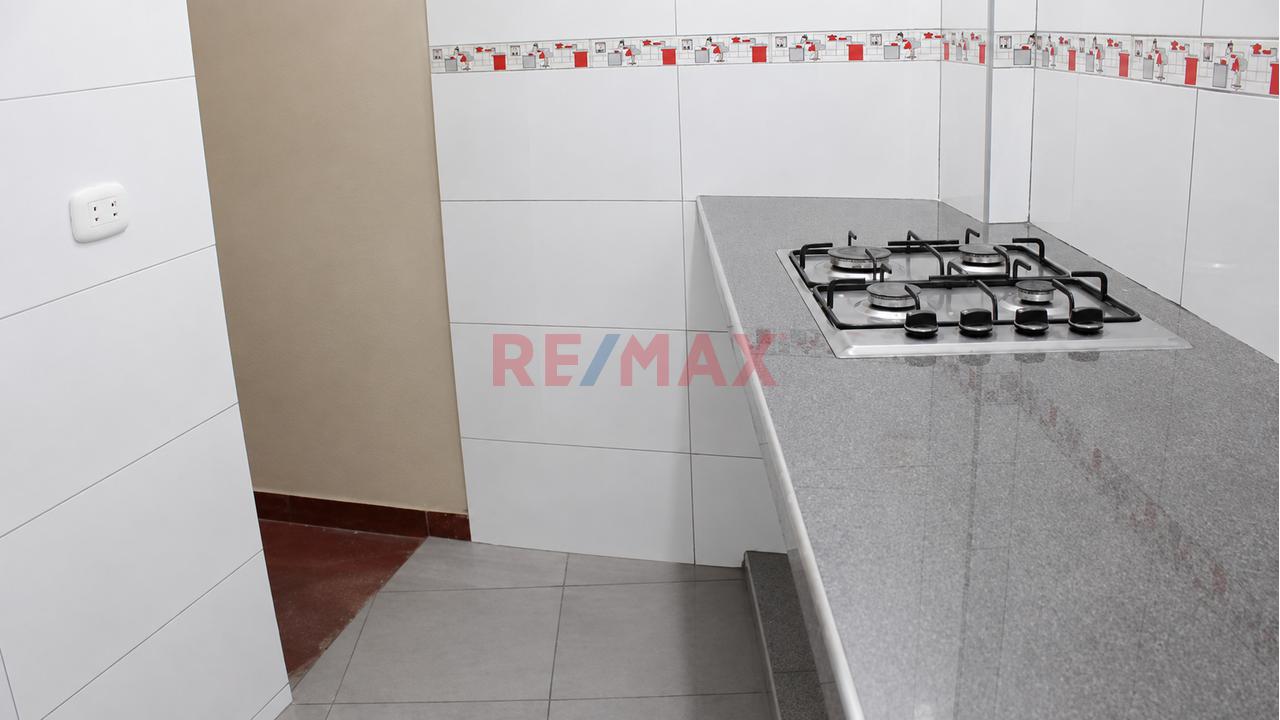 Venta De Departamento En San Martín De Porres, Avenida Perú Con 12 De Octubre — foto 5