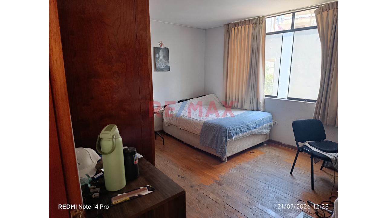 Venta De Amplio Departamento Cerca Av. Los Fresnos — foto 15