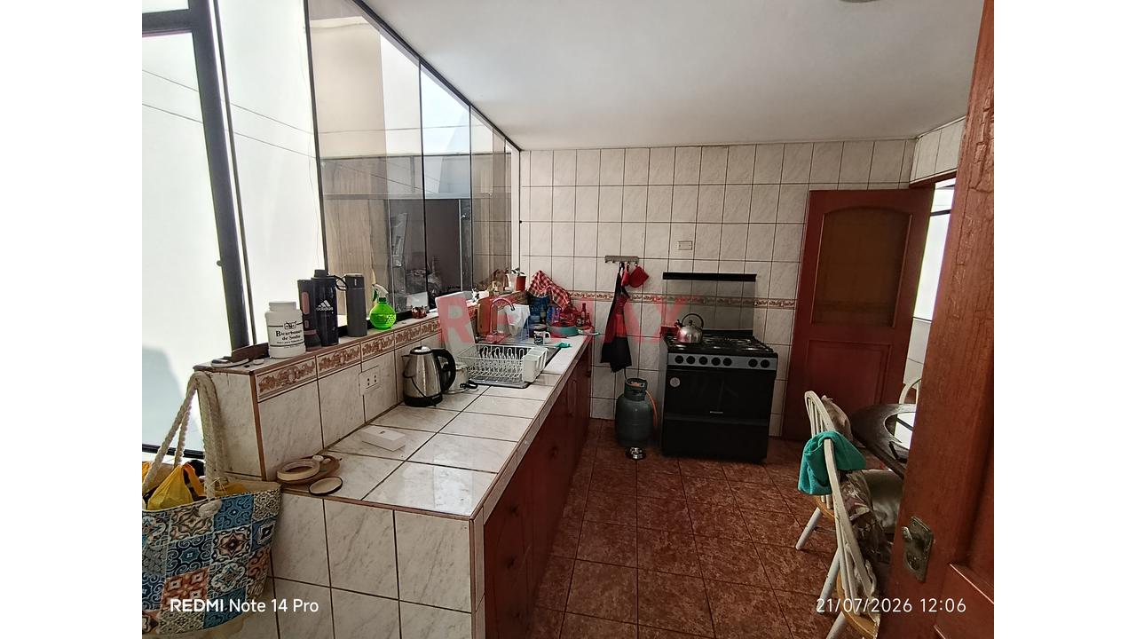 Venta De Amplio Departamento Cerca Av. Los Fresnos — foto 8