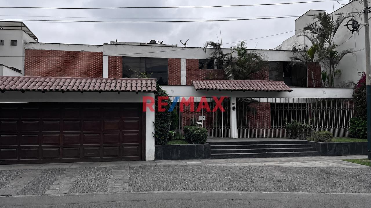 Casa De Lujo En Monterrico Chico | 848 M² De Terreno | Piscina Y Amplios Jardines