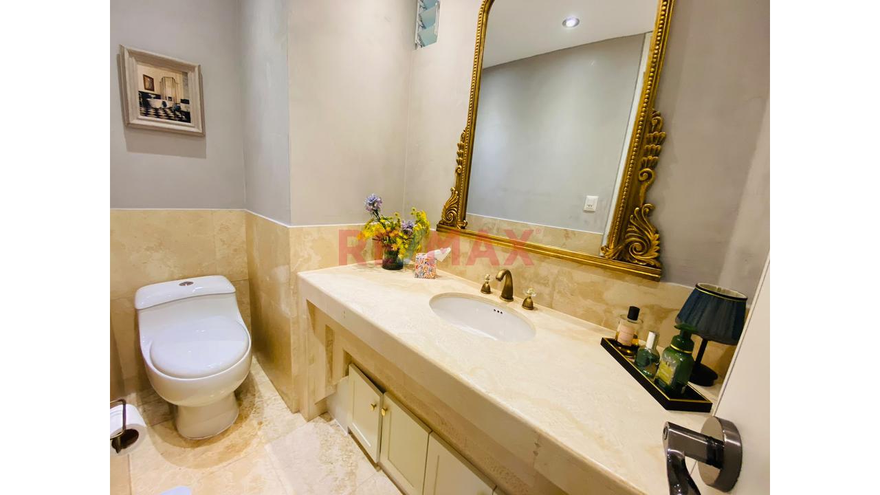 Exclusivo Flat De 355 M² Frente Al Parque Acosta – San Isidro | Ascensor Directo + 3 Cocheras — foto 9