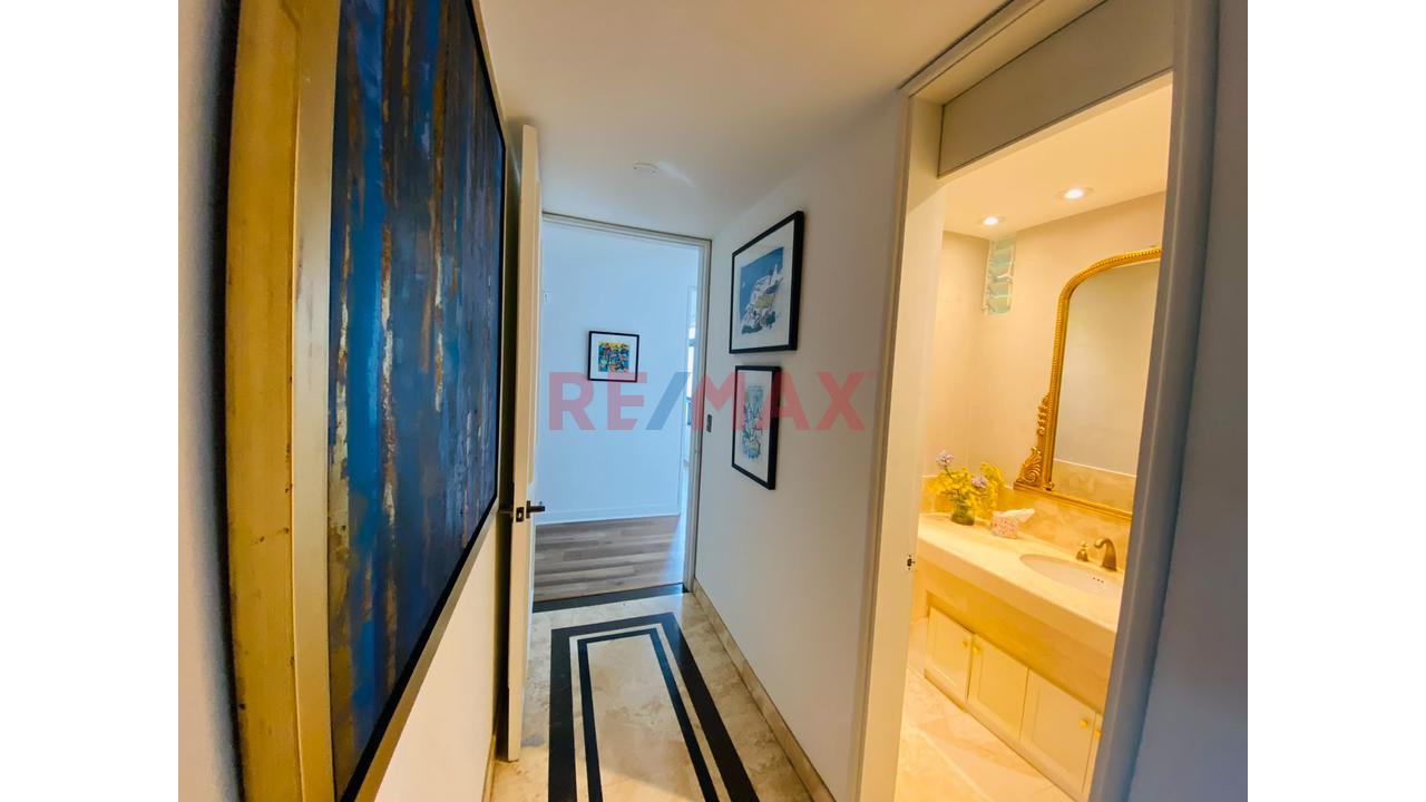 Exclusivo Flat De 355 M² Frente Al Parque Acosta – San Isidro | Ascensor Directo + 3 Cocheras — foto 4