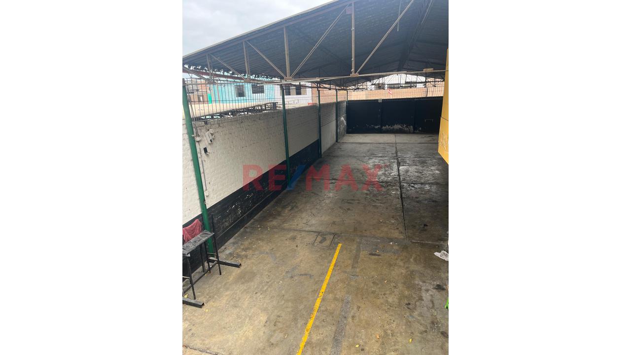 Alquila(Solo A Empresas )Un Amplio Local Comercial En Plena Av. Alameda Sur – Chorrillos - 4