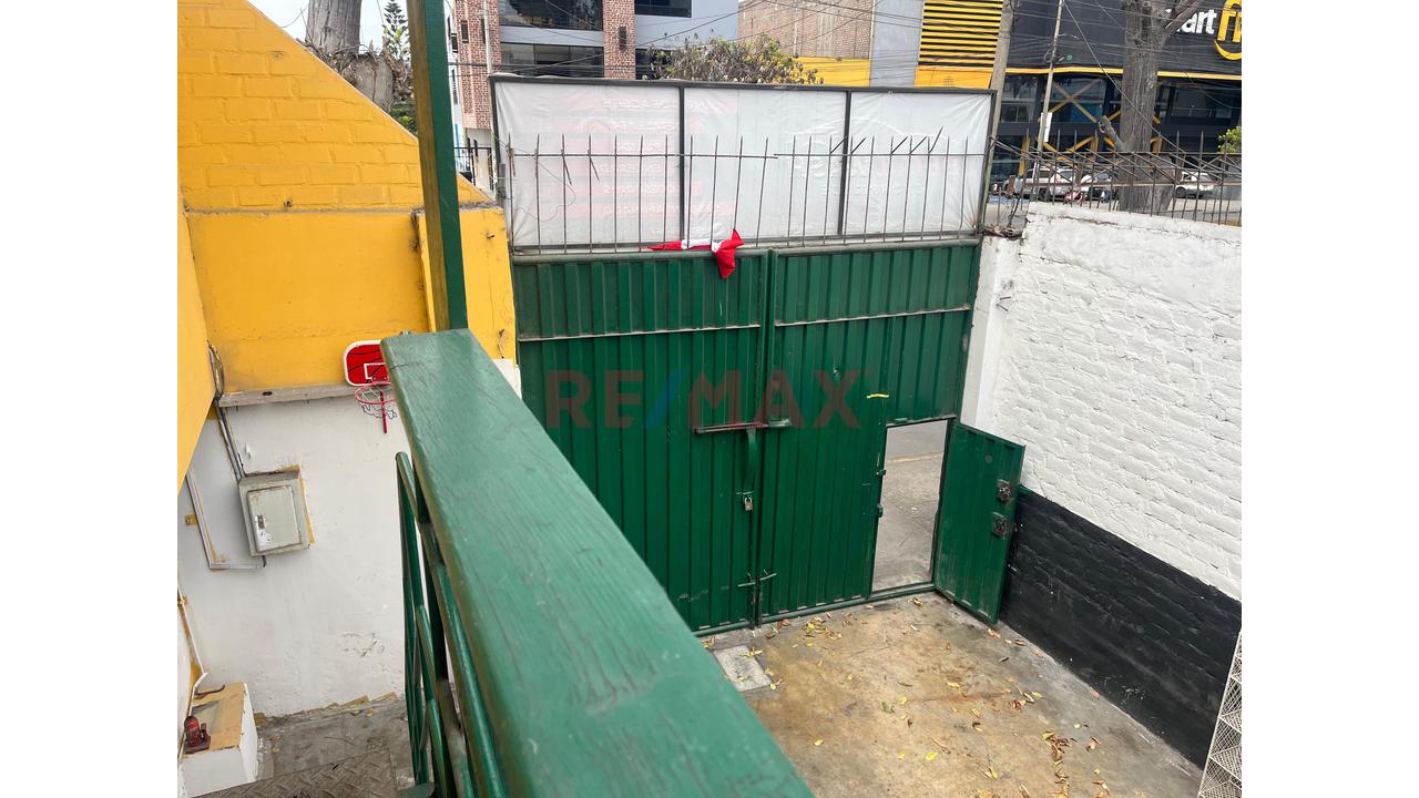 Alquila(Solo A Empresas )Un Amplio Local Comercial En Plena Av. Alameda Sur – Chorrillos - 3
