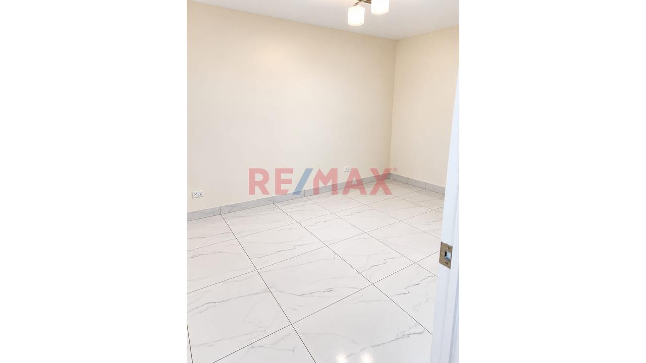🏡 Vendo Penthouse Dúplex En Condominio Los Prados – Chaclacayo - 10