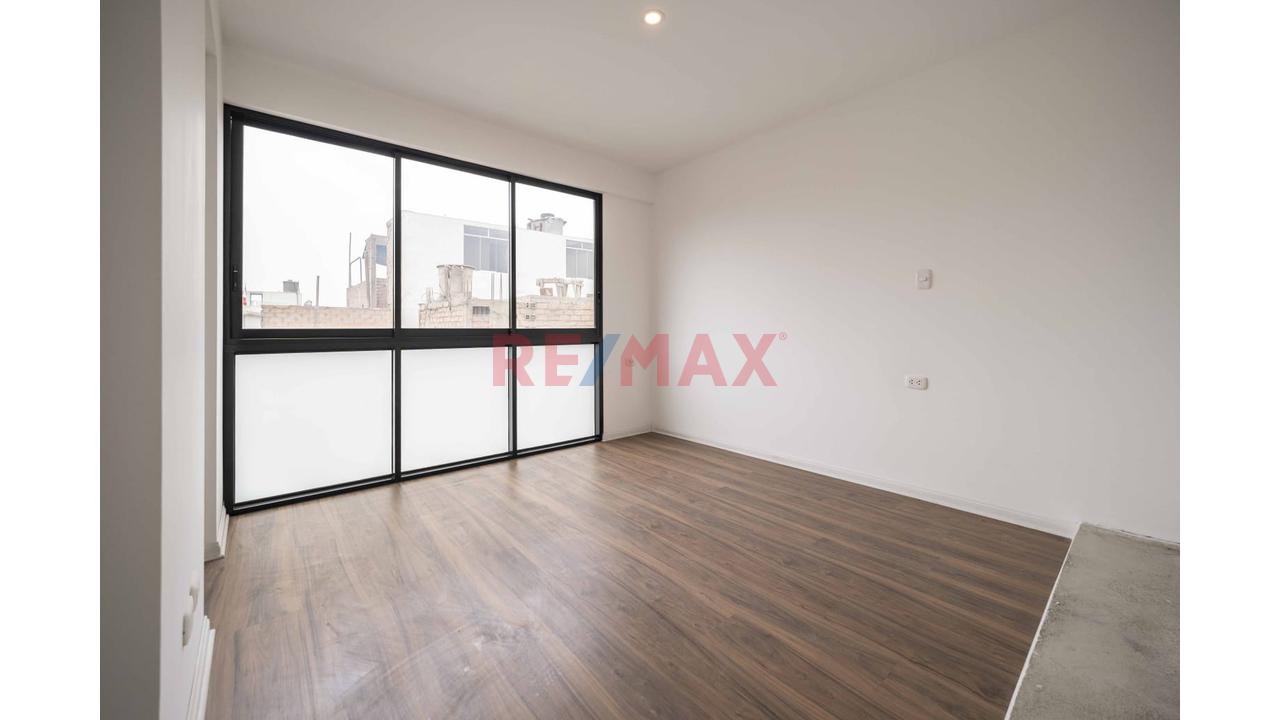 🏢 Vendo Departamento De Estreno En Segundo Piso (Vista Calle) - Urb. Pro - 11