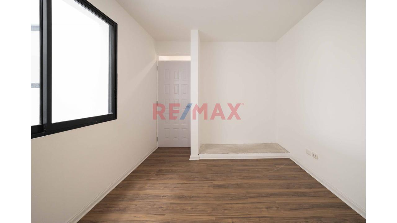 🏢 Vendo Departamento De Estreno En Segundo Piso (Vista Calle) - Urb. Pro - 13