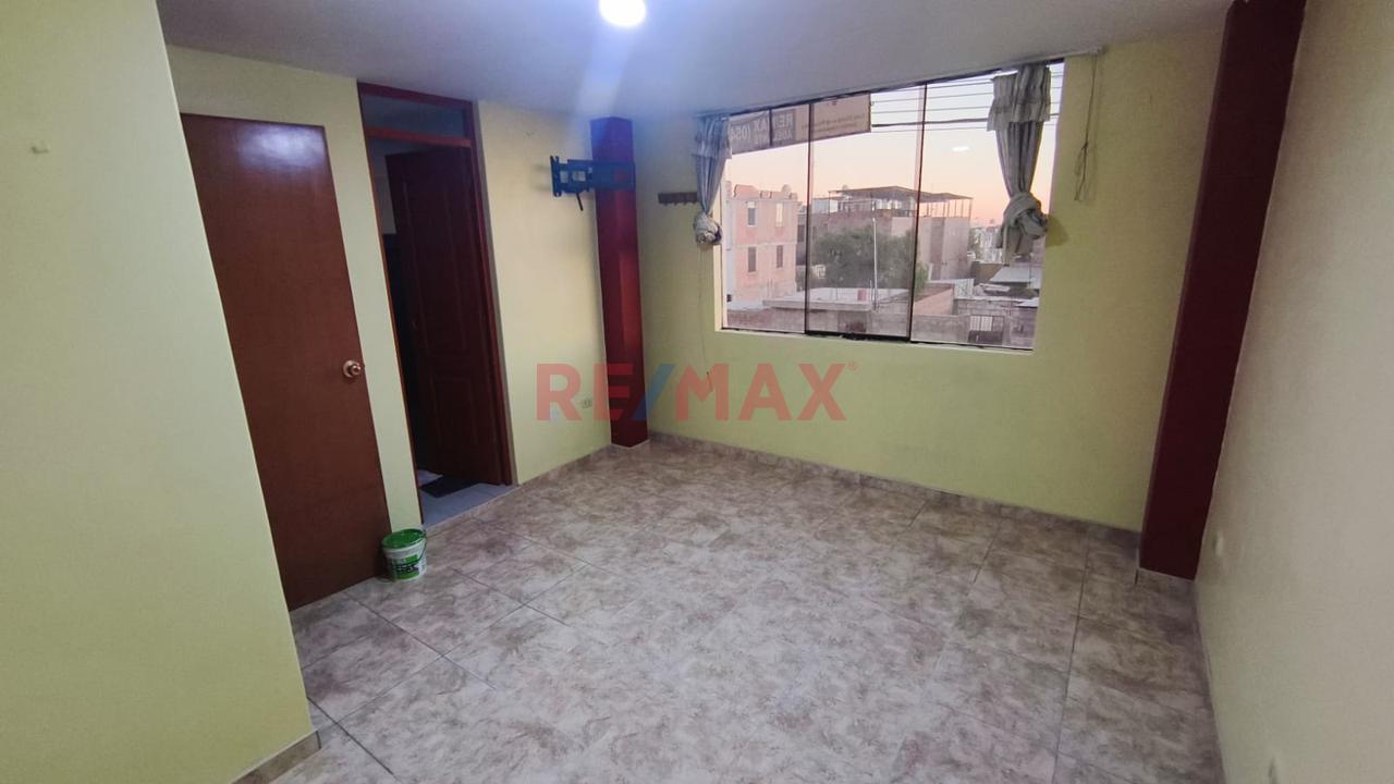 Casa Comercial En Alquiler Solo Para Empresas Cualquier Rubro En Peruarbo En Cerro Colorado — foto 12