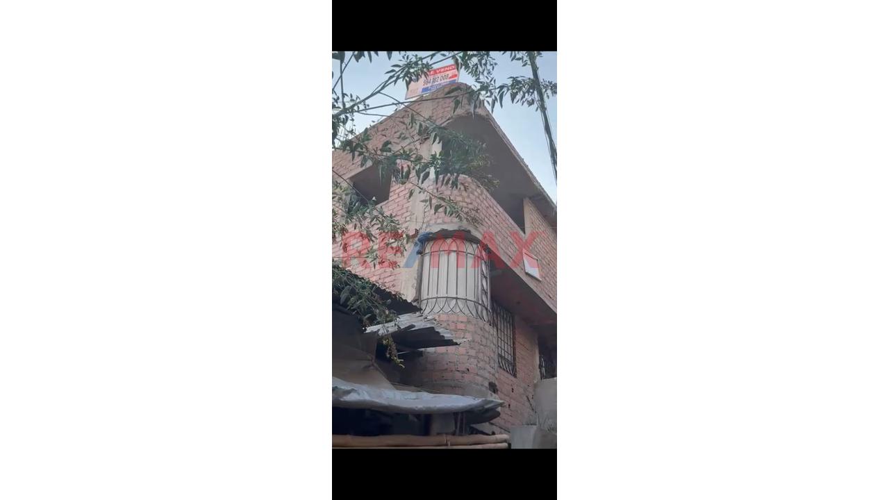 Venta Edificio En El Rimac - 3 Pisos Construidos - 15