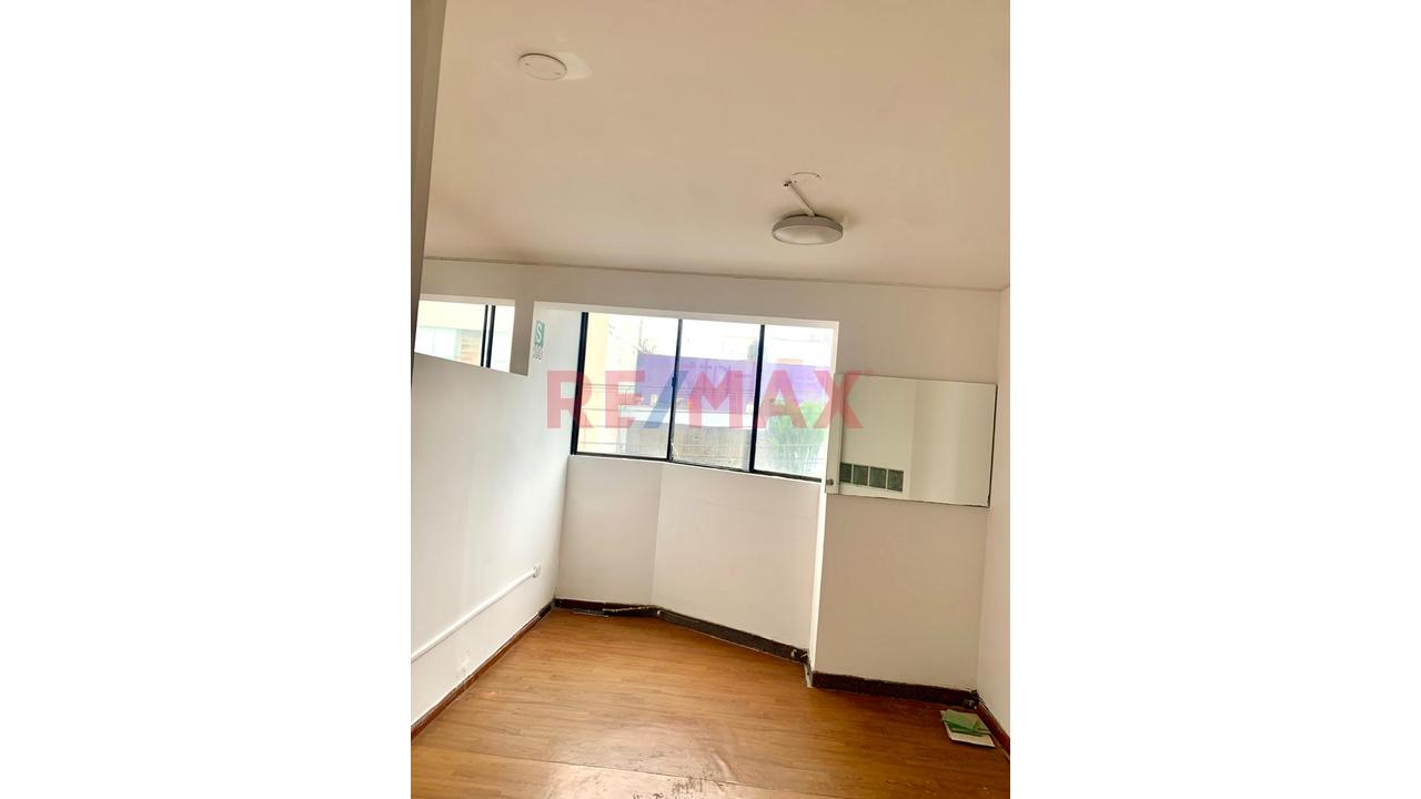 Alquiler Oficina 3 Ambientes Miraflores — foto 4