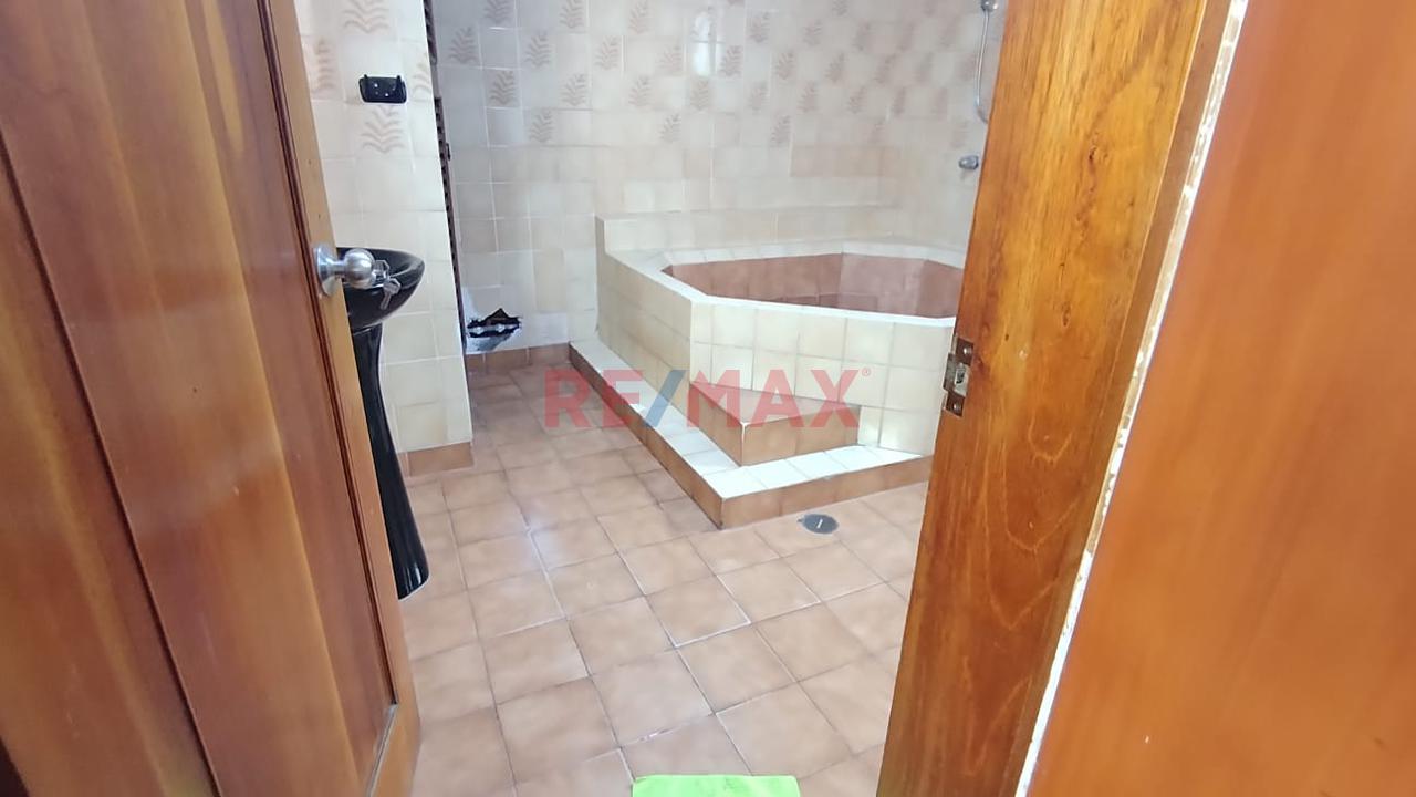 Alquiler De Mini Departamento Semiamoblado En La Molina – 38 M² - 10