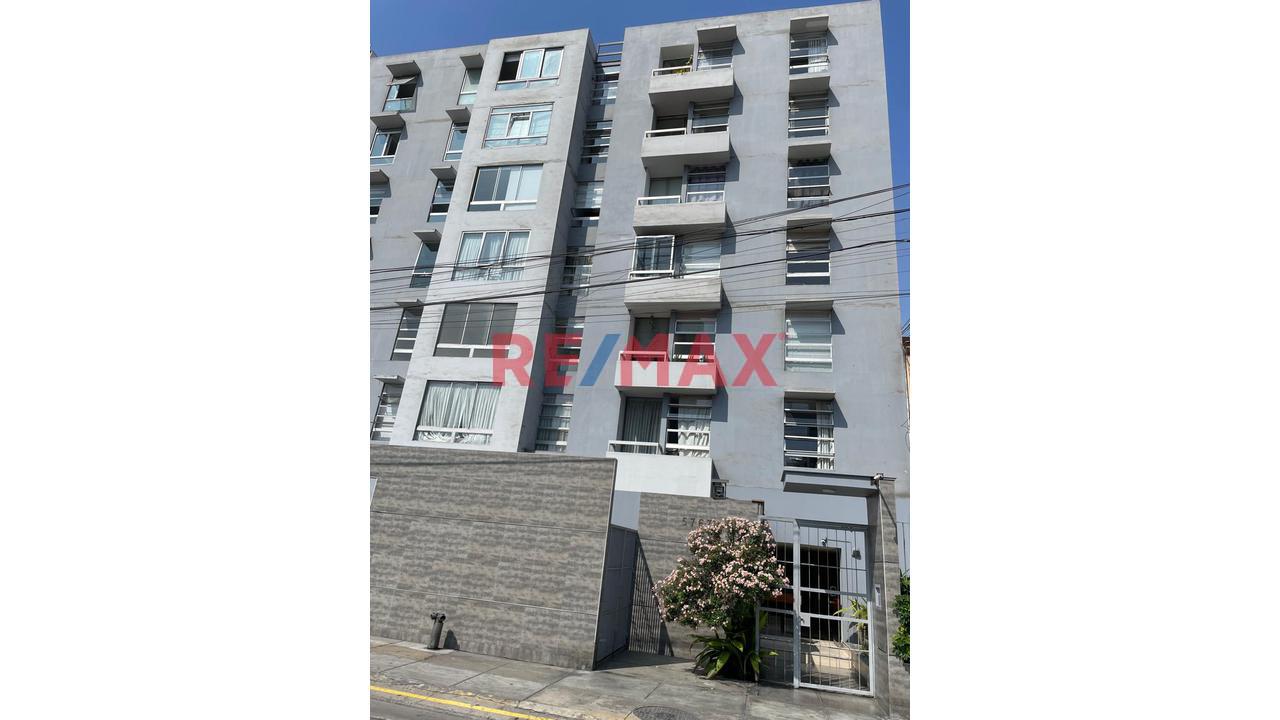 🏡✨ ¡Tu Nuevo Hogar En Miraflores Te Está Esperando!