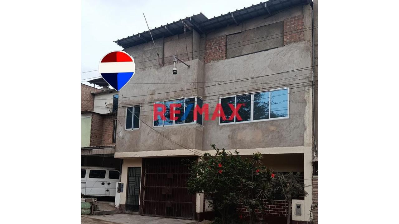 En Alquiler Dpto. Frente A Parque En Villa Maria Del Triunfo - 1