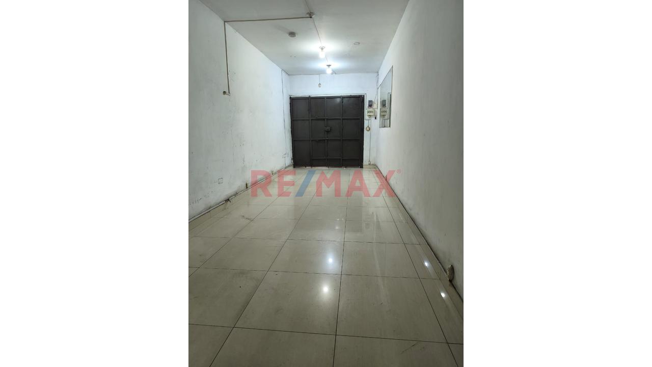 Local Comercial En Alquiler – Av. Pirámide Del Sol — foto 3