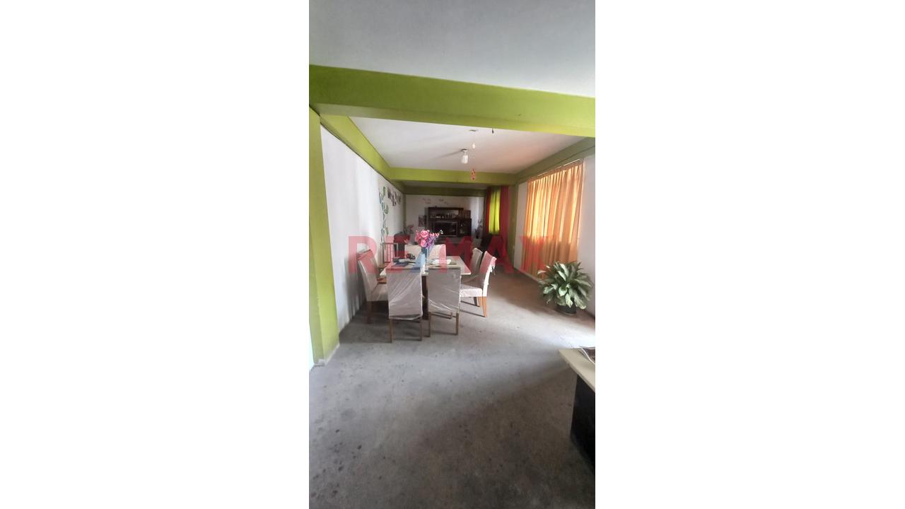 :🍀 ¡El Espacio Que Tu Familia Siempre Soñó En Comas!  300 M2 - 9